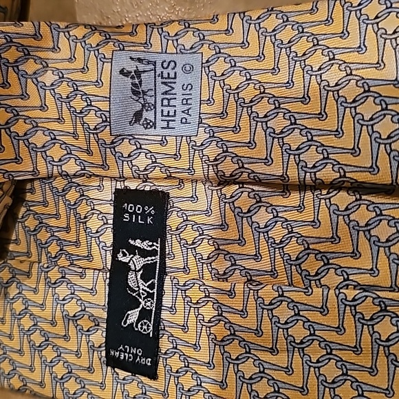 Hermes tie - Picture 3 of 4